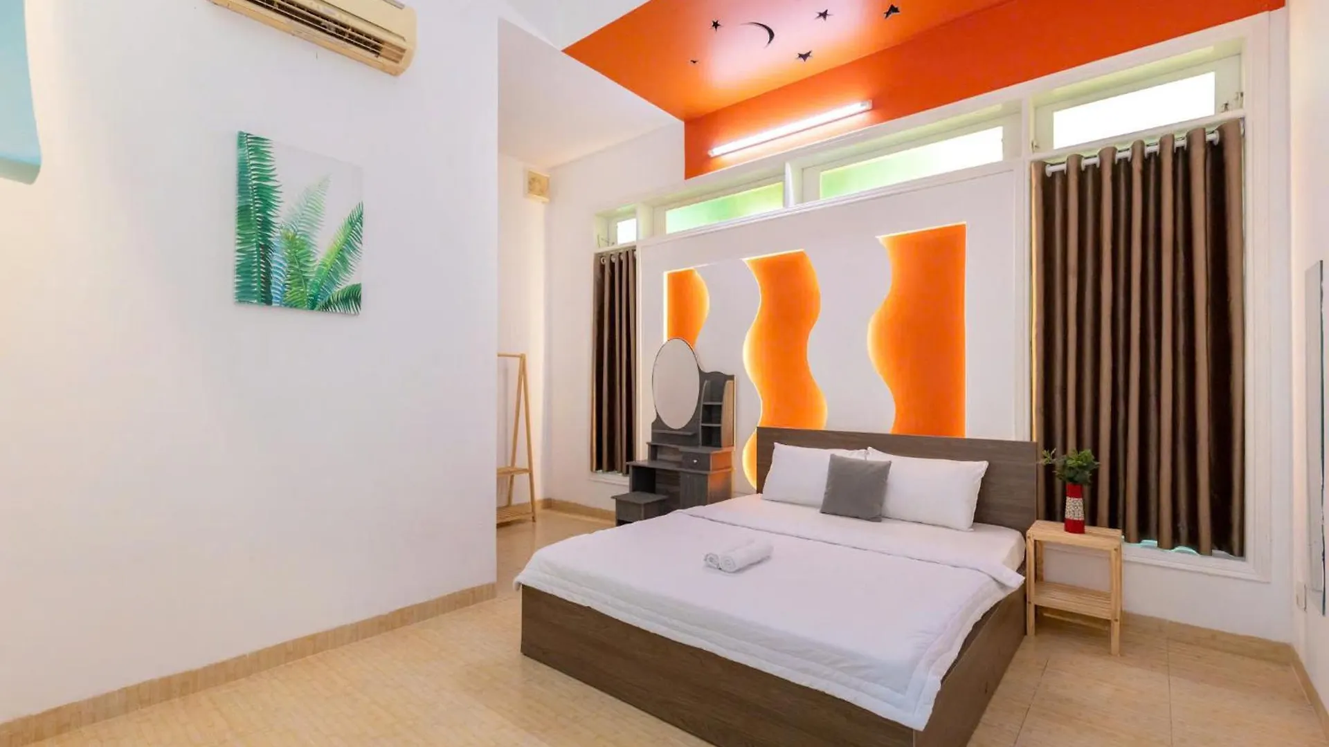 Sunday Villa 168 - Free Bida Karaoke - Gan Bien Bai Sau Thuy Van Βουνγκ Τάου 0*,