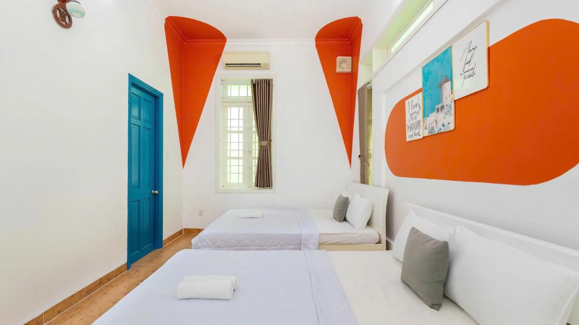 Sunday Villa 168 - Free Bida Karaoke - Gan Bien Bai Sau Thuy Van Βουνγκ Τάου